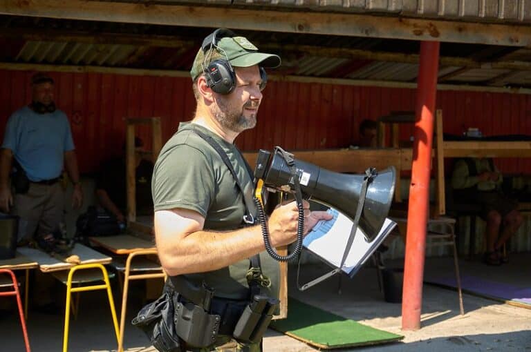 strelecké závody KVZ - Mirek s Megafonem